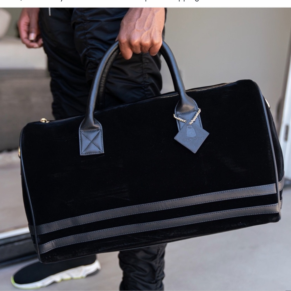 UNISEX DUFFLE BAG